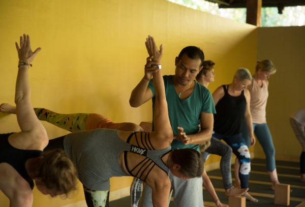 oneworld retreats - yoga class 2